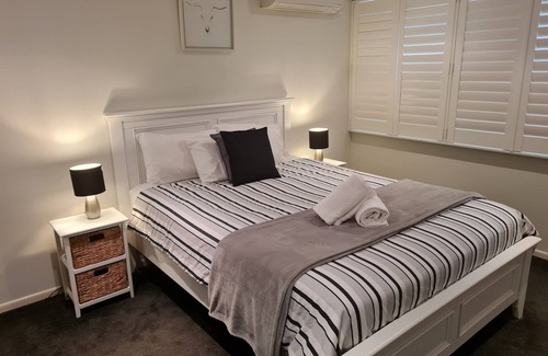 Maroochydore Apartment | Wharf Lodge 2 Bedroom River View Apartment
