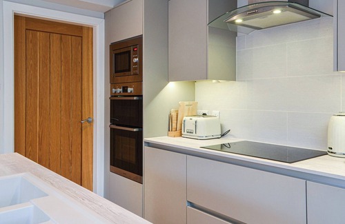 Walkington Cottage | What a great house for a family celebration.