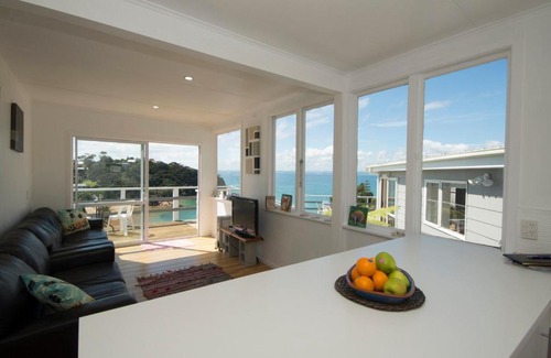 Karkari Peninsula House | What a View View - Whatuwhiwhi Holiday Home