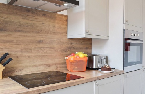 Bridlington Cottage | What a wonderful spacious apartment this is.