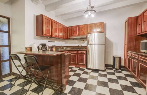 San Francisco House | What happen in 261 Stay in 261