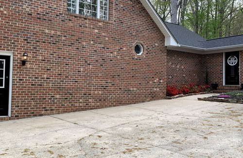 Randleman Apartment | What If Randleman, NC En Suite Room in Private Home close to NC Zoo & the Triad!