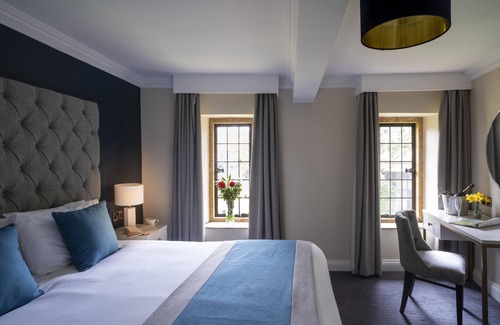 Banbury Hotel | Whately Hall