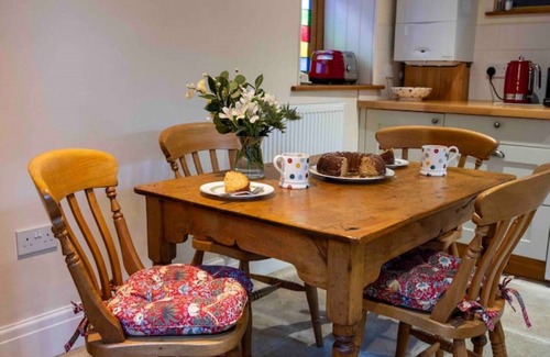 Beaminster Cottage | Whatley Cottage, Rural Retreat. Pet Friendly.