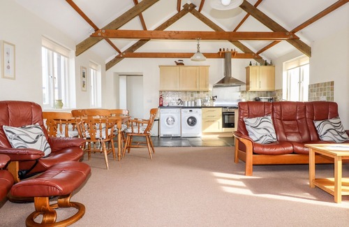 Newquay Cottage | WHEAL HART, family friendly, with a garden in St Newlyn East
