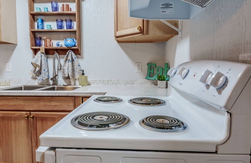 Cullowhee Apartment | Whee-Hideaway. A getaway tucked away in the mountains of North Carolina.