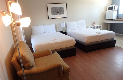Timiskaming District Hotel | Wheel Inn Motel