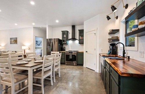 Sturgeon Bay House | Wheelchair Accessible Retreat with Private Shoreline, Bay Views, and Modern Amenities in Egg Harbor