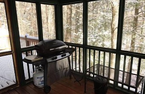 Townsend Cabin | Wheelchair Accessible