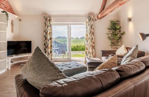 Little Cowarne House | Wheelhouse Cottage