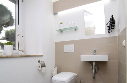 Roßbach Apartment | When I see the lake, I need no more sea