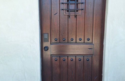 Azusa House | Where are 5 minute drive to azusa Mountain