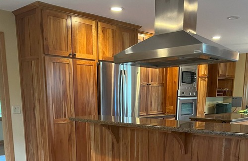 Dane County House | Where cabin coziness meets near-city living convenience.