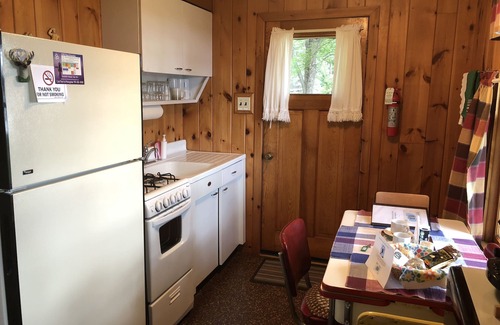 St Germain Cabin | Where eagles soar, the sun sets low, the deer are friendly.