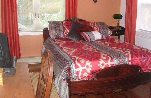 Granby Bed & Breakfast | Where to sleep in Granby, Qc - Room 3
