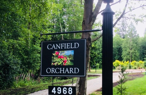 Langley Cottage | Whidbey Island Orchard House Estate Langley, WA