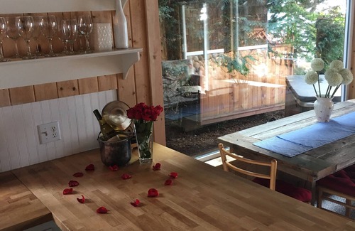 Coupeville Cabin | Whidbey Island Waterfront cabin! Best Sunsets on the West side! YES! SPECIALS!