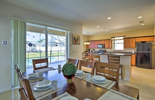 Crystal Cove House | Whimsical Kissimmee Abode Near Golf Courses!