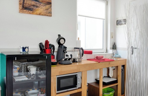 Pfullendorf Apartment | Whirpool and Sauna in Newly Renovated Apartment "Spawo" with WLAN