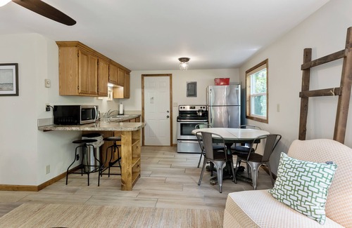 New Era House | Whiskey Creek Cottage- Private Lake Michigan Beach Frontage