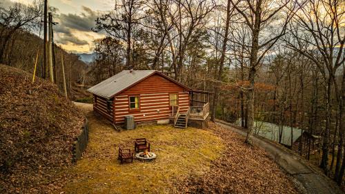 Bryson City House | Whiskey Run Cabin, Spectacular Mountain Views