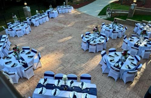 Greensboro House | Whisper Chateau Weddings Reunions Groups 75 Plus
