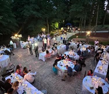 Greensboro House | Whisper Chateau Weddings Reunions Groups 75 Plus