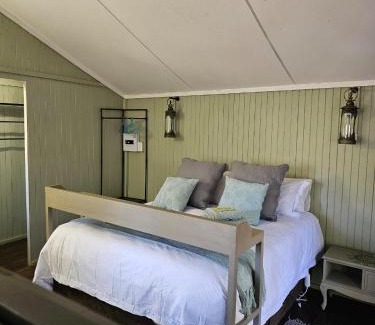 Tzaneen Cabin | Whispering Creek Mountain Lodge