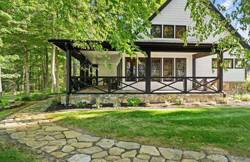 Goshen House | Whispering Estate Guest House - A Romantic Countryside Getaway