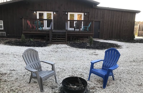 Pine Ridge Cabin | Whispering Pine Cabin Unit 2 in the RRG