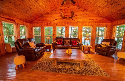 West Nipissing Ski Chalet | Whispering Pines @ Paradise Cove - Lake Nipissing