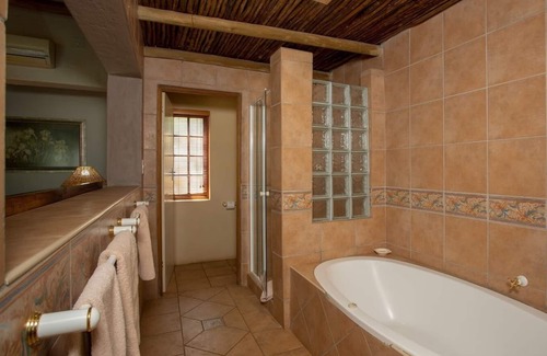 Magaliesberg House | Whispering Pines Country Estate