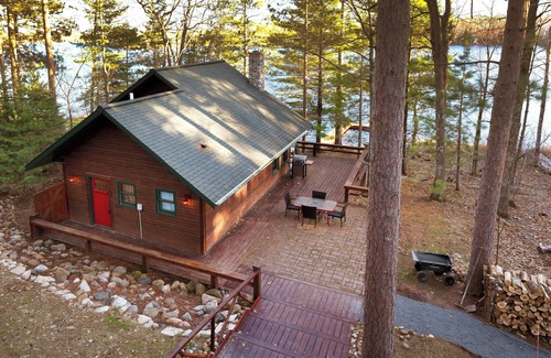 Herbster Cabin | Whispering Pines on Lake Siskiwit