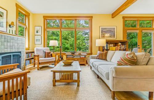 Rosario House | Whispering Pines Retreat