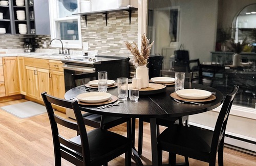 Warroad House | Whispering Pines