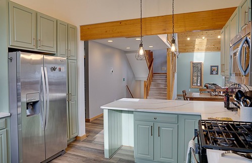 McHenry Ski Chalet | Whispering Retreat in the heart of Deep Creek Lake
