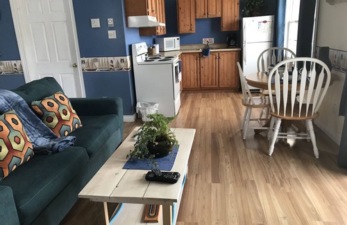 Ingomar Cottage | Whispering Waves Cottages