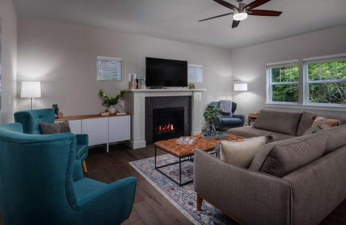Aloha House | Whispering Woods