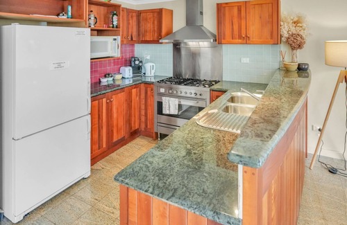 Mount Buller Apartment | WHISTLER 1C - Mt Buller Family/Small Group Accommodation