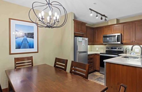 Blackcomb Condo | Whistler - Horstman House - 2 Bedroom #101