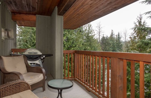 Blackcomb House | Whistler - Lost Lake Lodge #305
