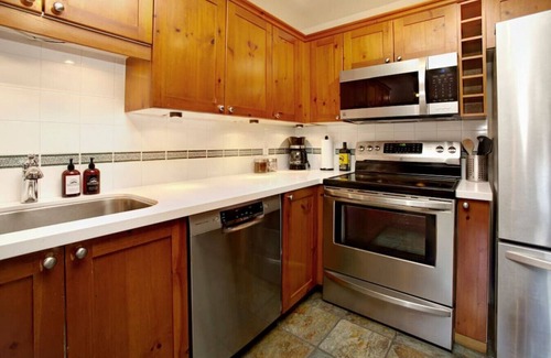Village North House | Whistler Village 2BR: Hot Tub,Free Parking, Near Valley Trail & Lakes!