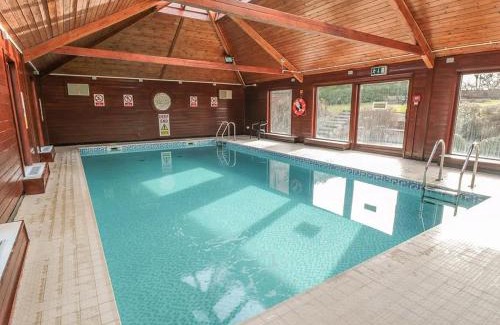 Ruswarp House | Whitby Cottage and Pool - Cinder Track Walks