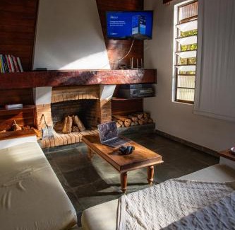 Goncalves House | White cabin - Casa de Campo em Gonçalves - MG