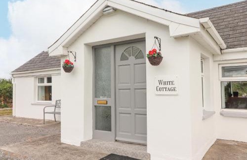 Abbeyfeale House | White Cottage