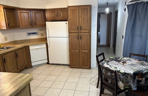 Dale House | White County Country Hideaway!!! Great for Hunters 2 Bedroom 2 Bathrooms
