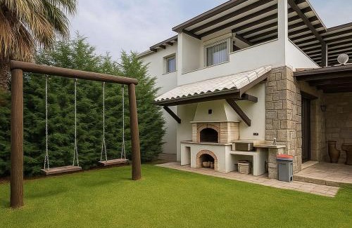 Molos-Agios Konstantinos Villa | White Diamond Villa