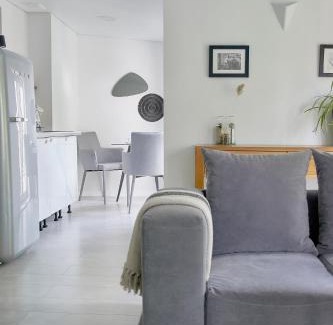 Odessa City Center Apartment | White Door Apartments Heart of Odessa 4