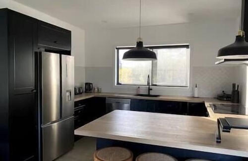 Broadwater House | White Fox Retreat