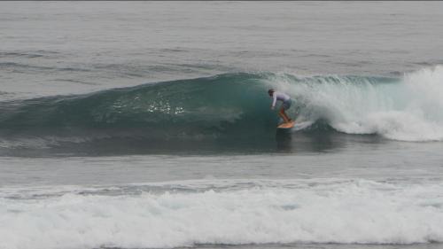 Sekongkang House | White Guest House